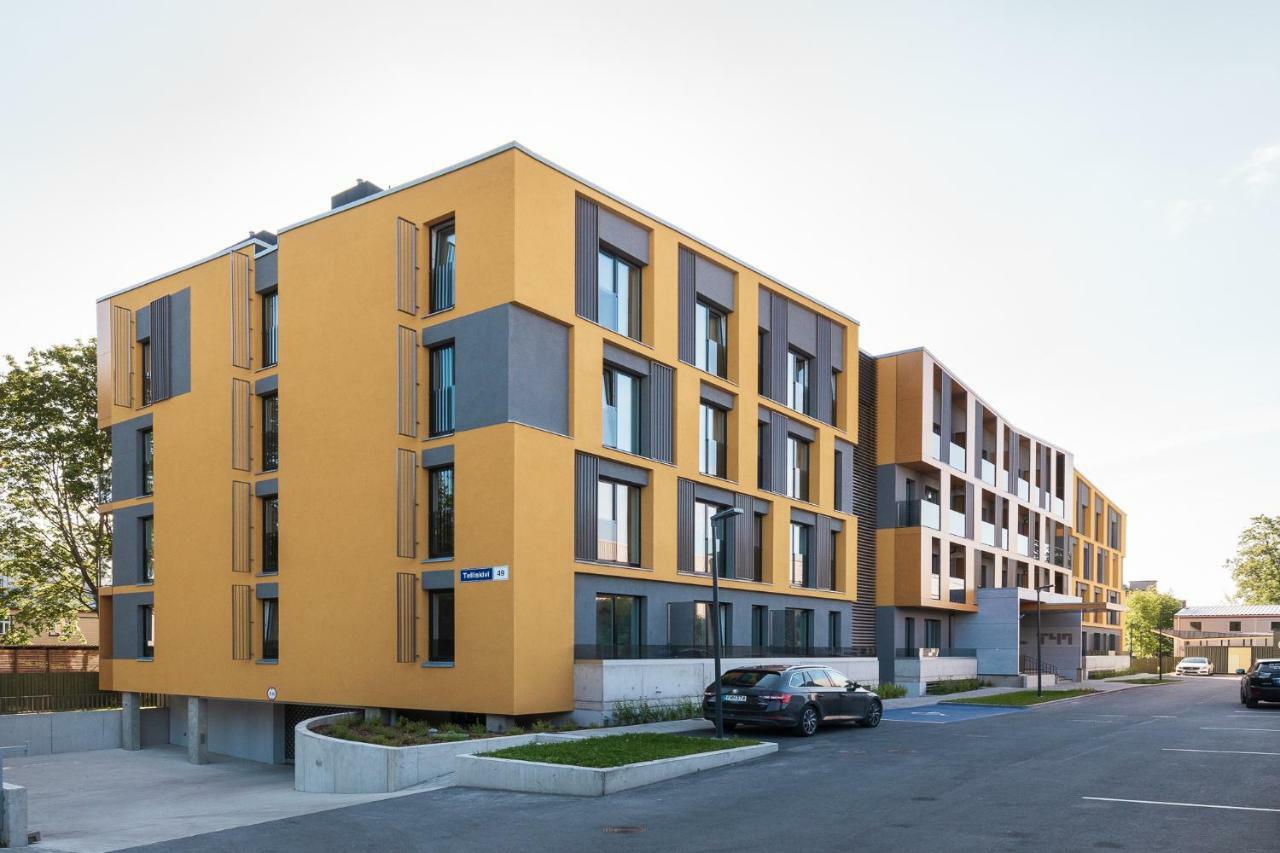 Bob W Telliskivi Tallin Exterior foto